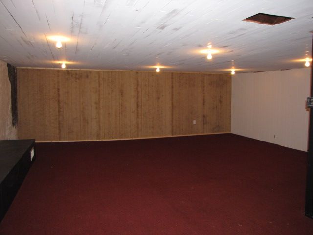 113 E Main St, Henderson, TX 75652
